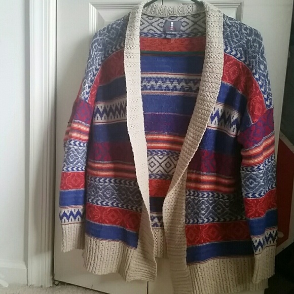 <gorgeous aztec tunic>> - Picture 4 of 4
